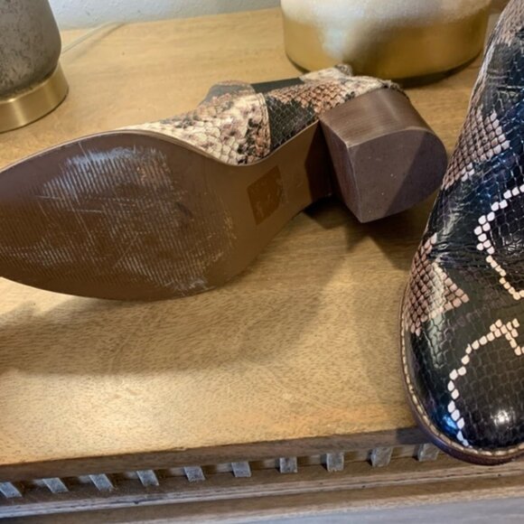 Madewell Regan Snakeskin Embossed Heel Boot - 9.5 - Picture 4 of 4